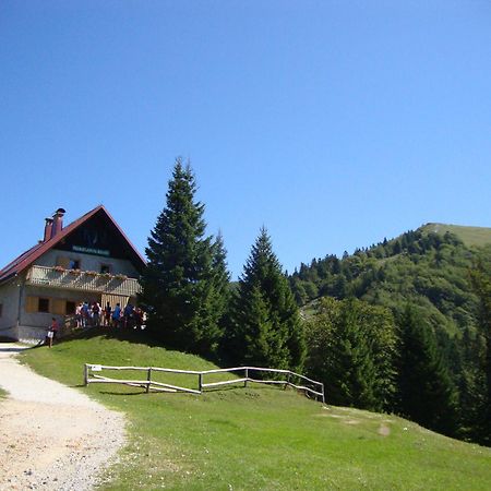 Apartments Za Grapo Cerkno Exteriör bild